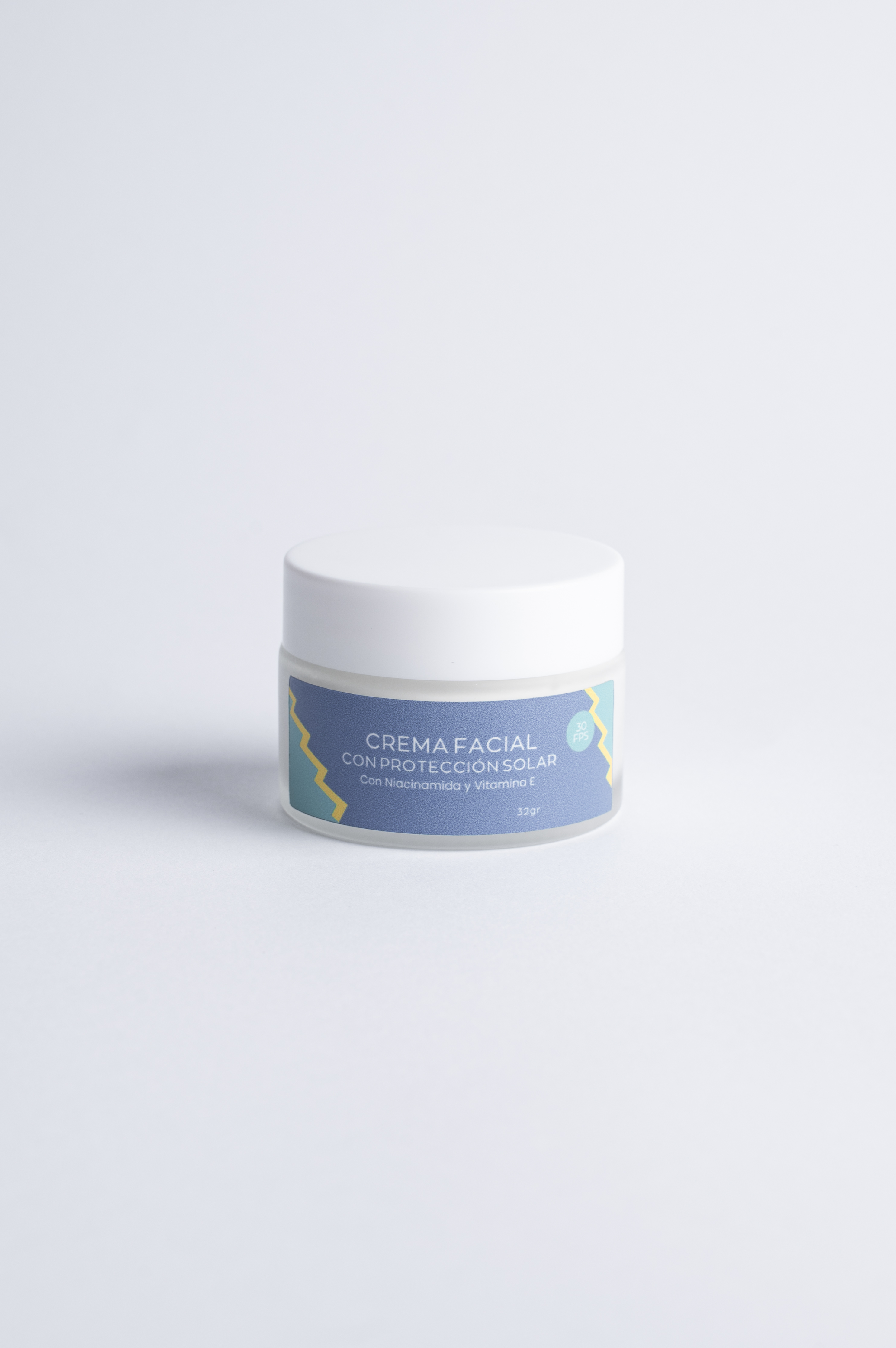 Crema Facial con Protección Solar y Niacinamida